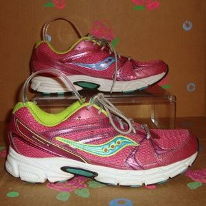 Saucony Cohesion 6 Grid Running Shoe 
